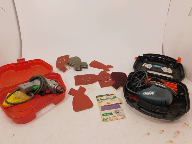 lot 41 image: Drill and Black & Decker Mouse Sander