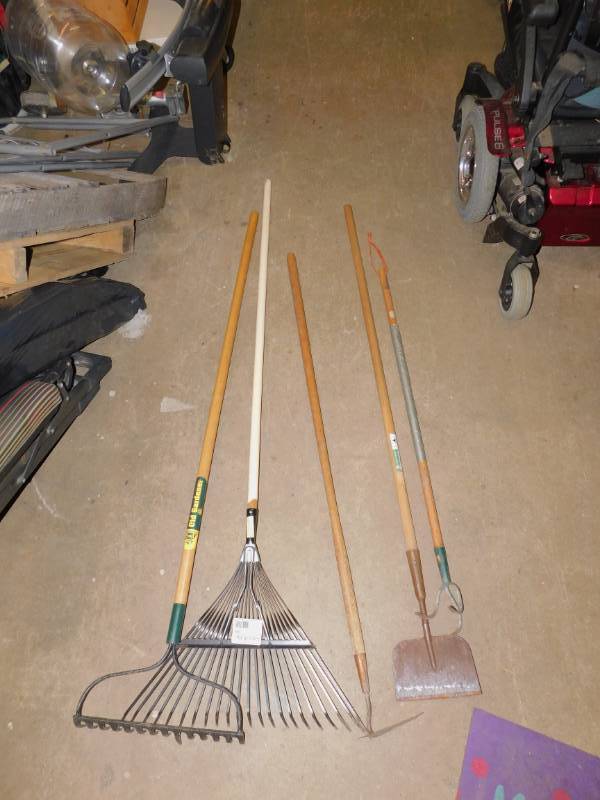 lot 45 image: Rakes, Hoe, Hand Tiller
