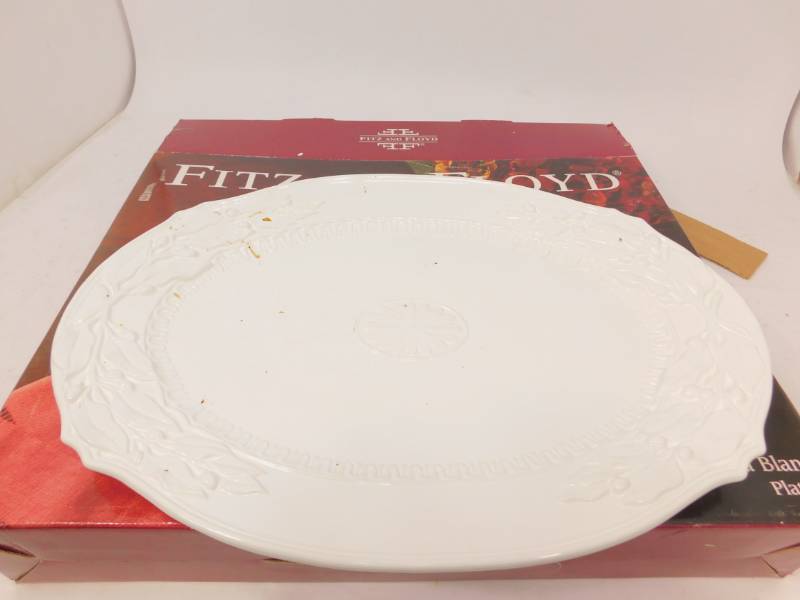 lot 99 image: Large White Fitz And Floyd Serving Platter