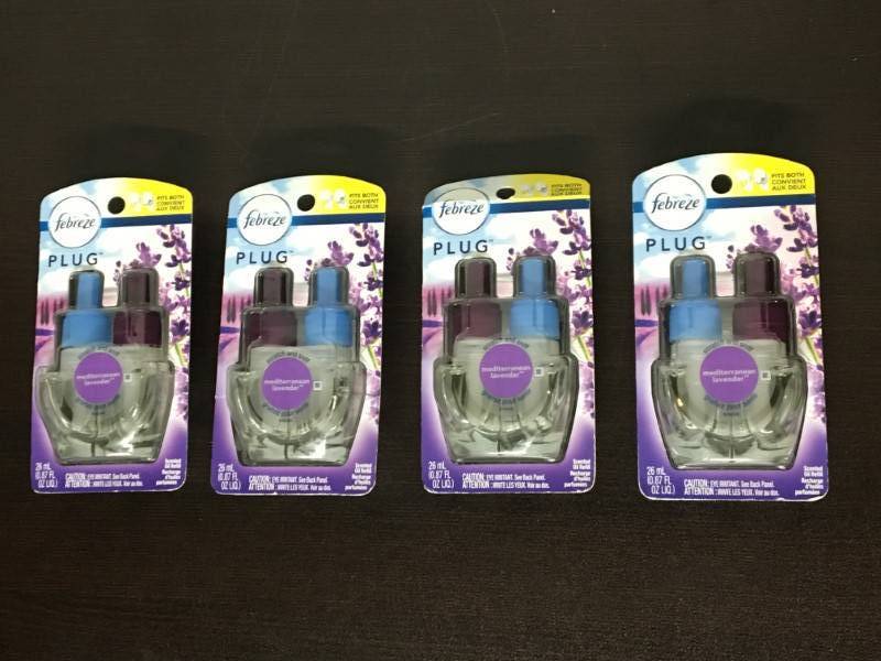 lot 82 image: Febreze Plug Air Freshener Refills