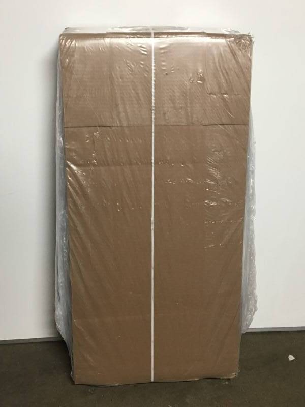 lot 111 image: Shipping Boxes