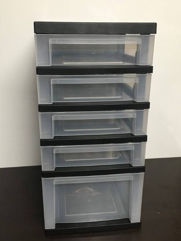 lot 83 image: Storage Drawer Cart