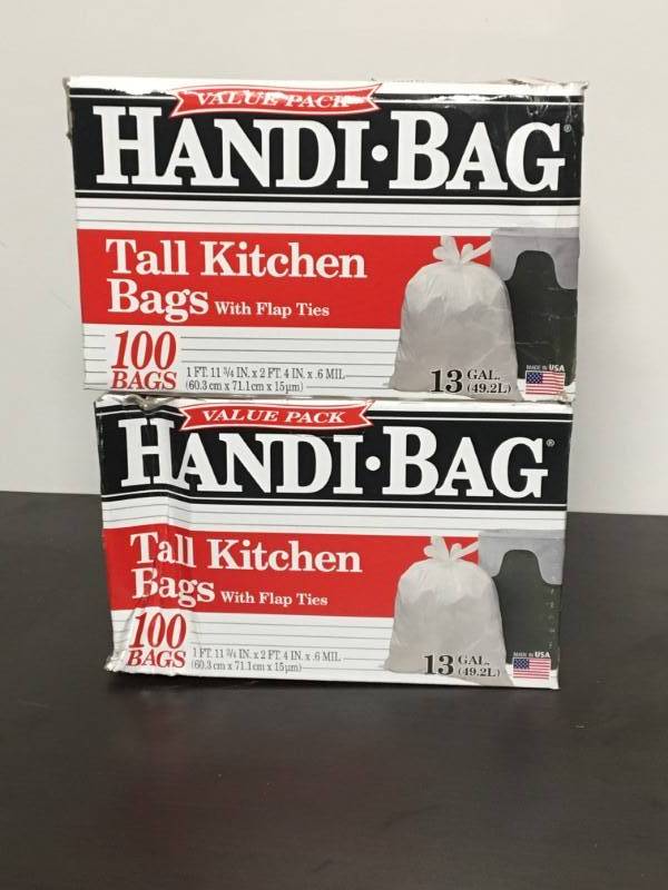 lot 72 image: Wastebasket Bags