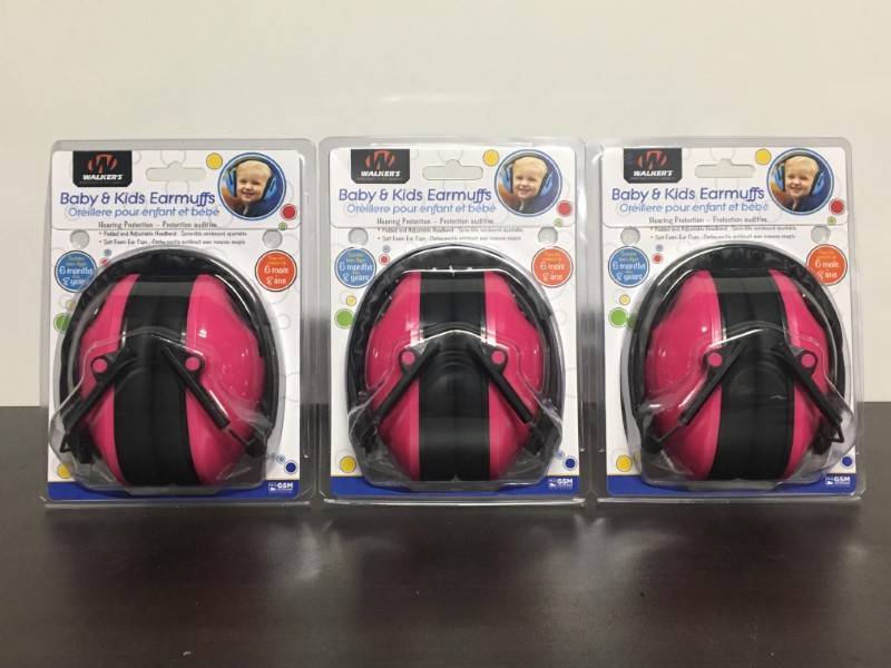 lot 94 image: Kids Earmuffs