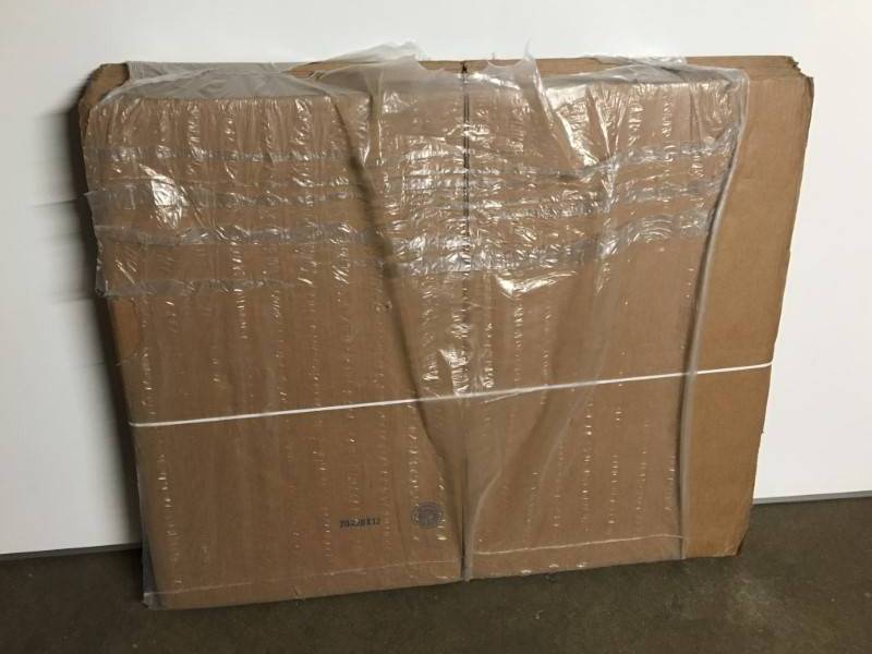 lot 119 image: Shipping Boxes