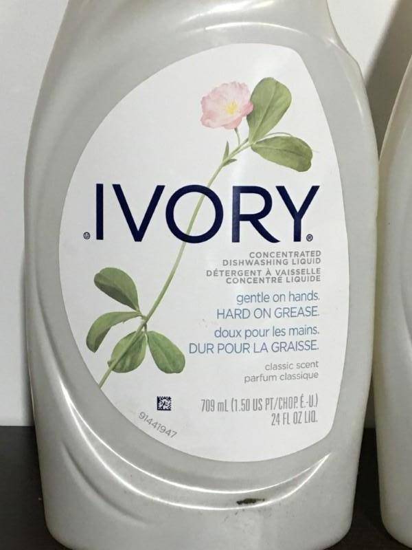lot 140 image: Ivory Dish Soap