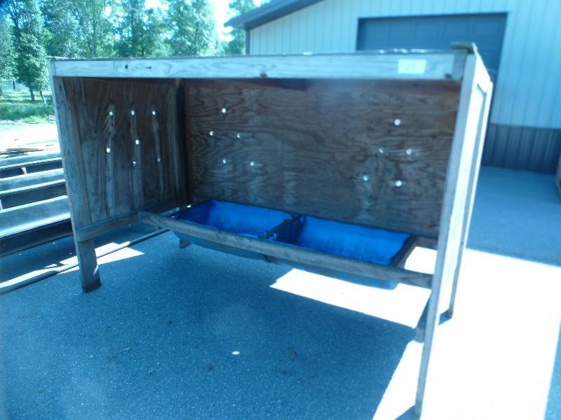 Deer Feeder Huge Deer Farm Liquidation Sale With Antiques And
