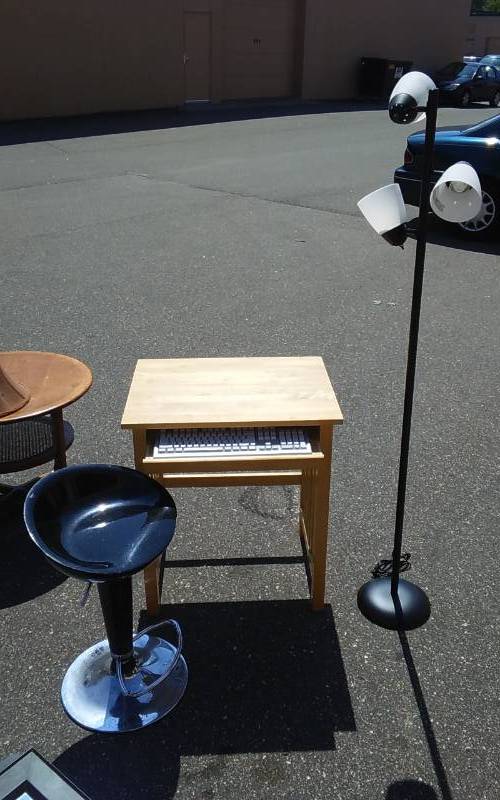 lot 13 image: Computer Desk With Key Board Drawer 26x20x30, Floor Lamp, Adjustable Stool