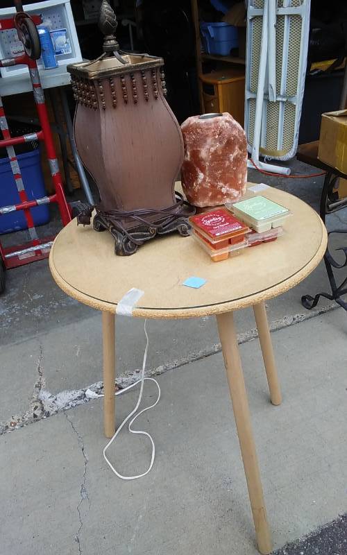 lot 34 image: 3-Leg Table With Glass Top (20x25), Beaded Shade Lamp, Salt Lamp Melter WScentsy Waxes