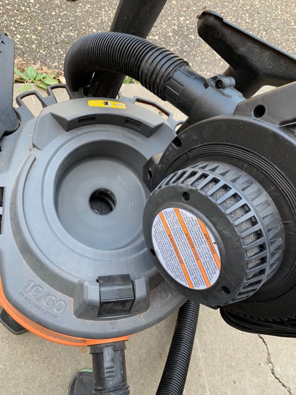 lot 58 image: Ridgid 16 Gallon WetDry Shop Vac