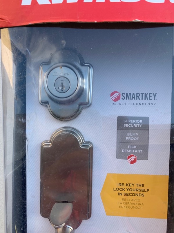 lot 16 image: Kwikset SmartKey Technology, Satin Nickel Front Entry Door Lock