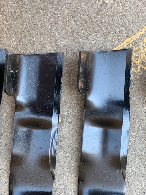 lot 25 image: Lot of 8- Partner Poulan XT Kit 30 3-In-1 Blade