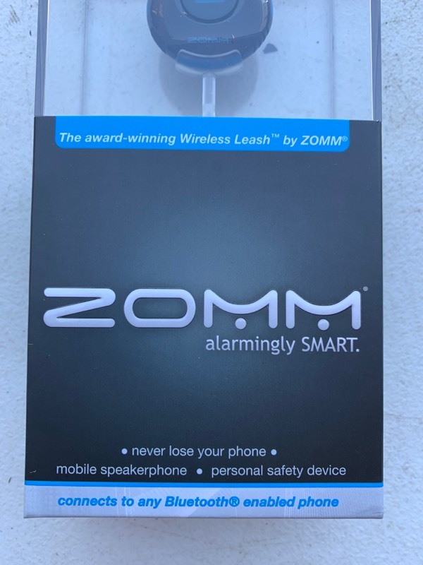 lot 32 image: ZOMM Wireless Leash for Phone w BlueTooth Capabilities- Black