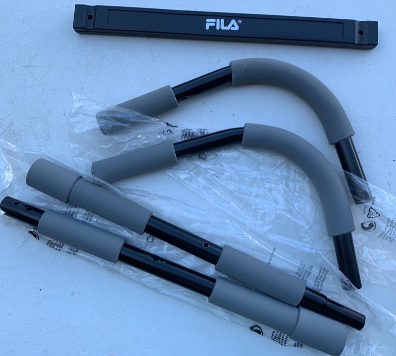 lot 91 image: Fils Pull-up Bar Missing Hardware