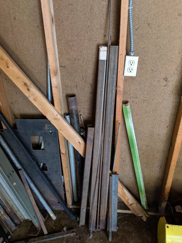 lot 14 image: Scrap Metal Lot