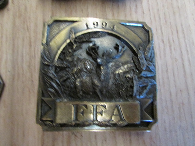 Pocket KnivesBelt Buckles