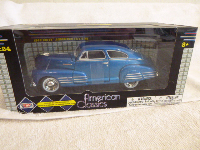 lot 83 image: Motor Max American Classics 1948 Chevy Aerosedan Fleetline