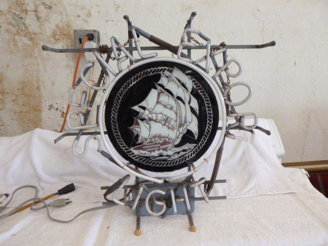 lot 84 image: Special Export Light Neon Sign