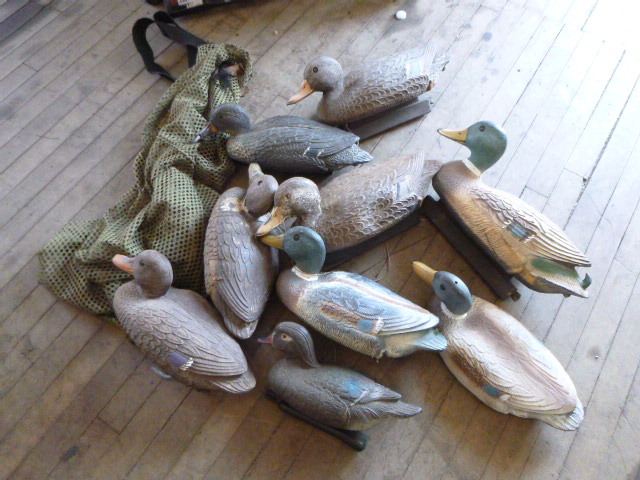 lot 89 image: 9 Duck Decoys