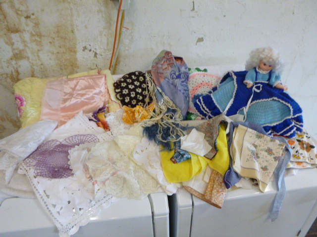 lot 157 image: Lot of Doilies and More