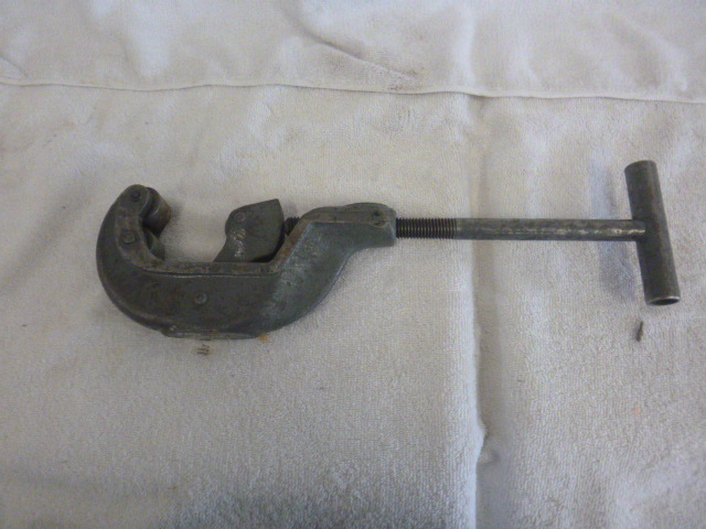 lot 109 image: Sears Pipe Cutter