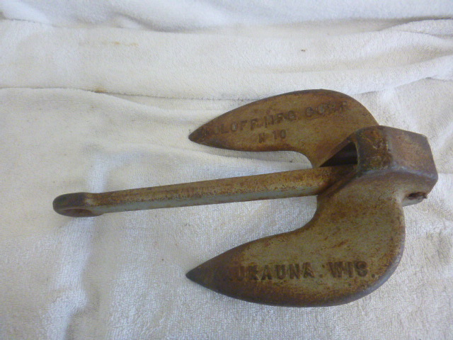 lot 114 image: Roloff Boat Anchor