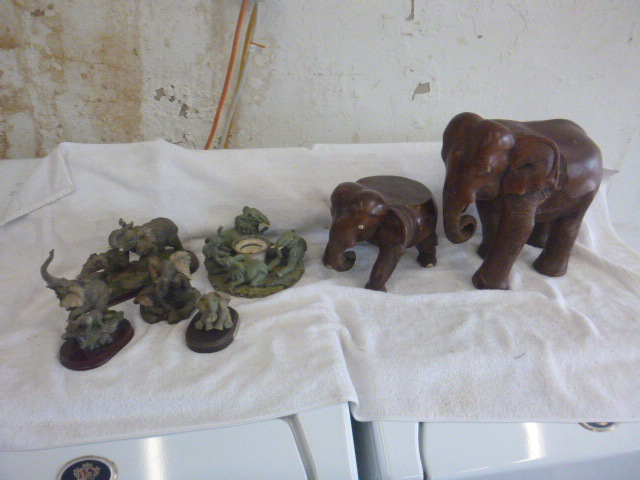 lot 120 image: Lot of Elephant Statues
