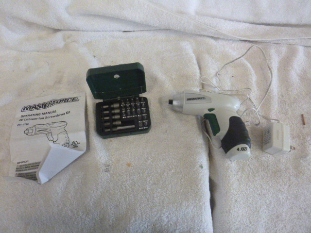lot 130 image: Masterforce Screwdriver Kit