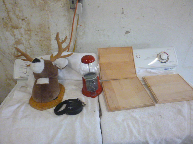 lot 133 image: Miscellaneous Items
