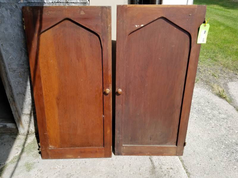 lot 13 image: 38 x 19 inch wood doors