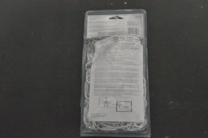 lot 19 image: Westinghouse 18ft Swag Light Kit White