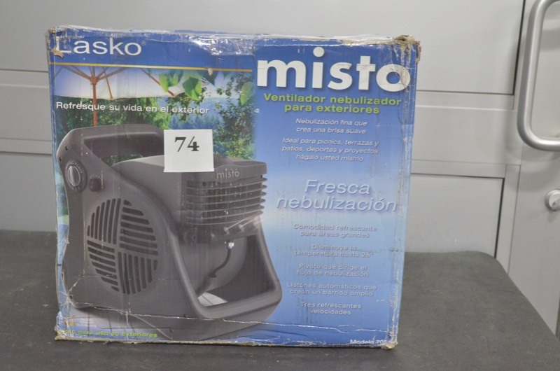 lot 74 image: Lasko 15 in. Tall Misto Outdoor Misting Fan