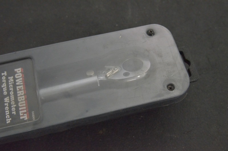 lot 76 image: Powerbuilt Micrometer Torque Wrench 644045 - 5-80 Ft. Lbs. Right and left Ratcheting.