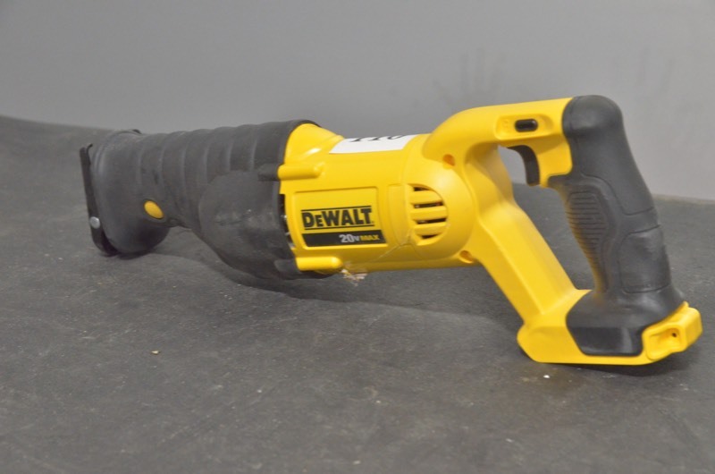 lot 110 image: Dewalt 20V DCS380 Recipricating Saw.