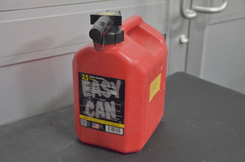 lot 115 image: Easy Can 2.5 Gal. Gasoline Can with FMD