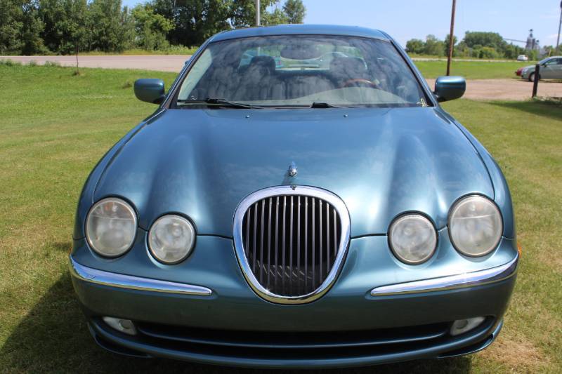 lot 3976 image: 2001 Jaguar S-Type 4.0 V8 - 81,294 Miles - Florida Car -