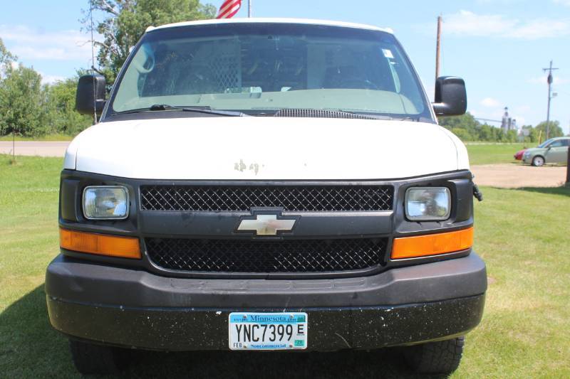 2008 Chevrolet Express 3500 - One Ton Cargo Van -
