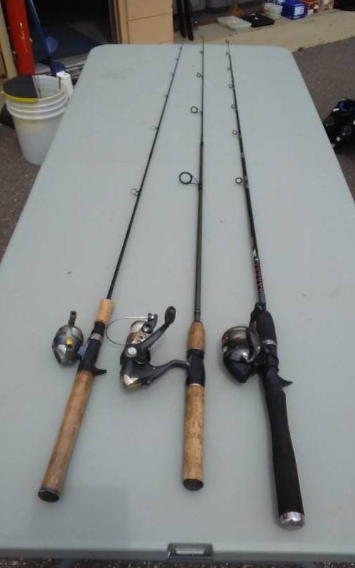 lot 1 image: 3-Rod & Reel Combos