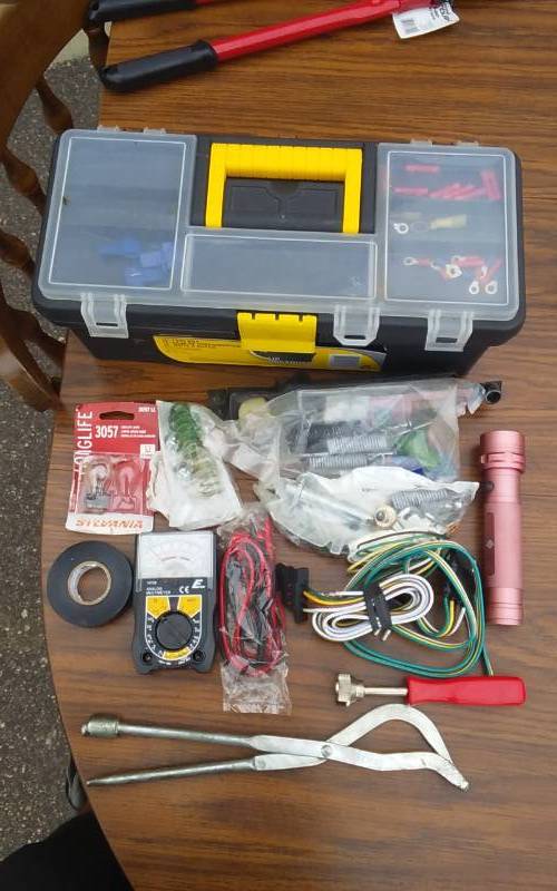 lot 39 image: Tool Box With Multi Meter, Electrical Related, Brake Tools & Hardware