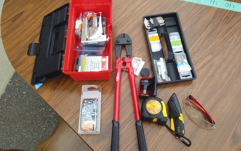 lot 40 image: New 18 Inch Bolt Cutter, Tool Box-Staple Gun, Staples, Hardware, Scale Loop