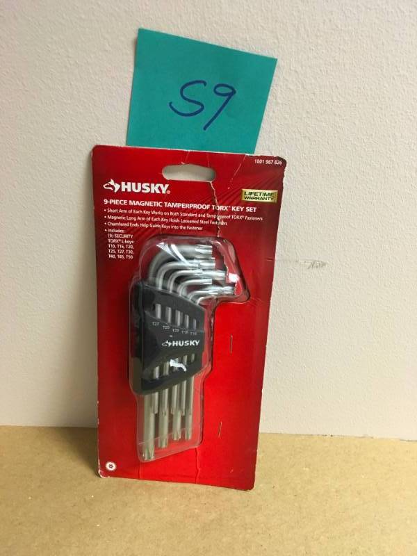 lot 59 image: Husky Magnetic Tamperproof TORX L-Key Set (9-Piece) in good condition