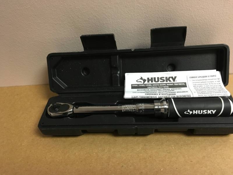 lot 70 image: Husky 14 in. Drive Torque Wrench in good condition