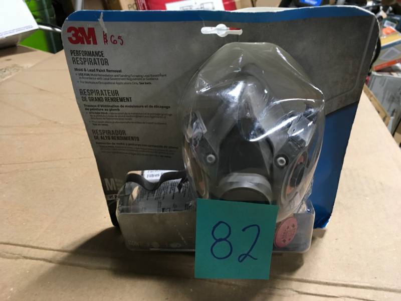 lot 82 image: 3M Medium Mold and Lead Paint Removal Respirator Mask in good condition