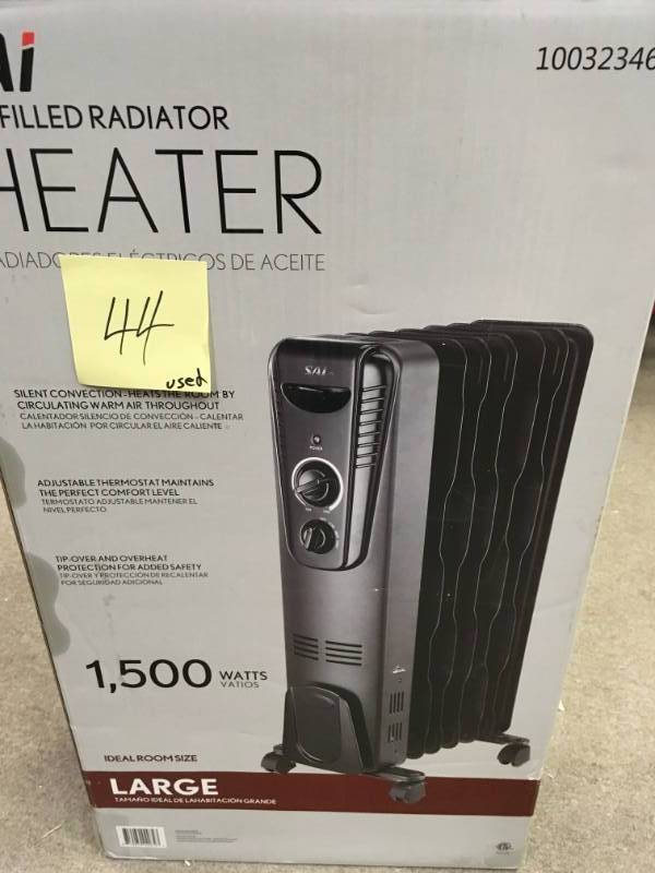 lot 44 image: Sai CYRA45-7 Eco-Fin Oil-Filled Radiant Portable Heater, Black R7   in good condition
