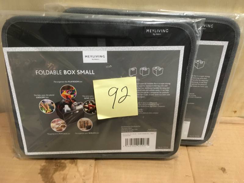 lot 92 image: 2X MEYLIVING Small Foldable Super Strong Tote-Box 12.6L x 10.4 W x 10.8D in good condition