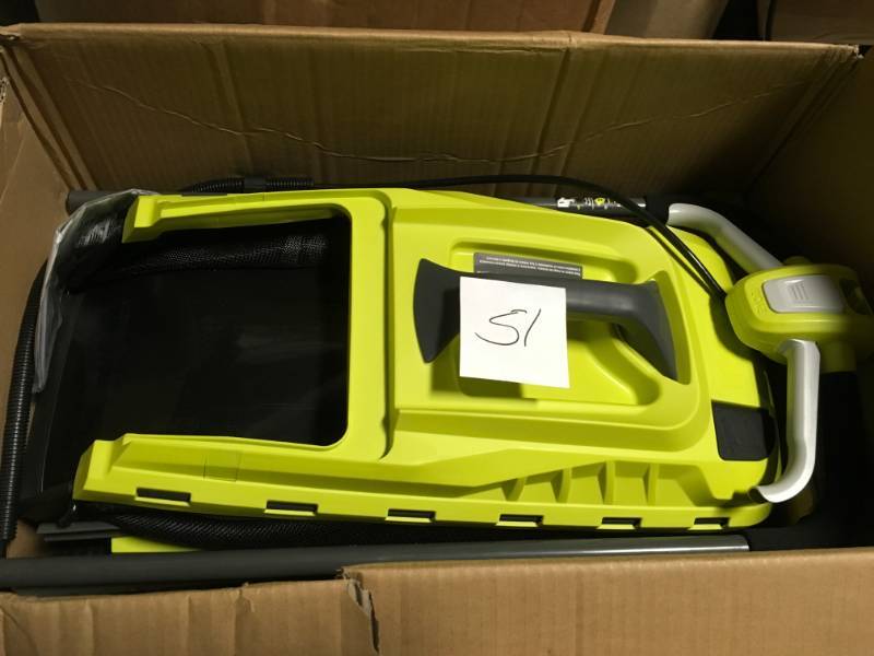 13 in. ONE 18-Volt Lithium-Ion Cordless Battery Walk Behind Push Lawn Mower with 4.0 Ah BatteryCharger  in good condition