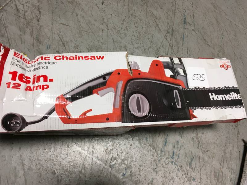 Homelite 16 in. 12 Amp Electric Chainsaw in good condition