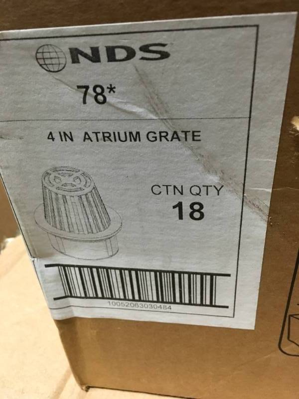 NDS 4 in. Round Atrium Grate- Black in good condition