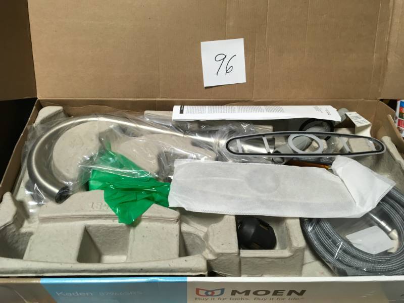 MOEN Kaden Single-Handle Pull-Down Sprayer Kitchen Faucet with Reflex and Power Clean in Spot Resist Stainless in good condition