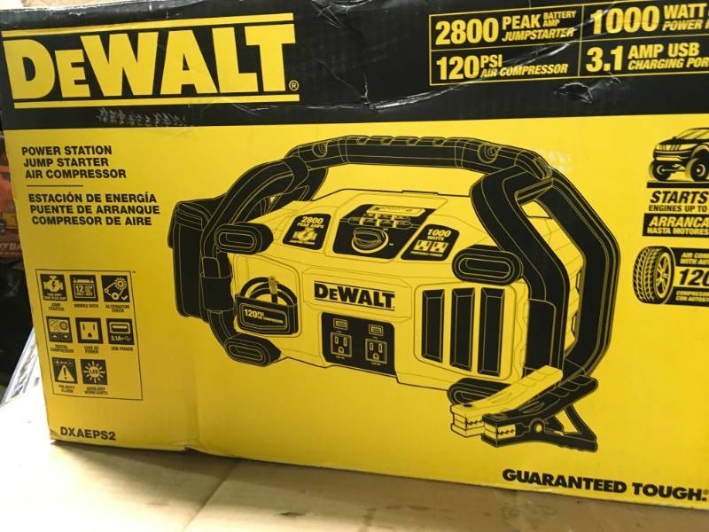 lot 1 image: DEWALT 2800 Peak Amp Jump Starter 1000-Watt Power Inverter with Digital Compressor in good condition
